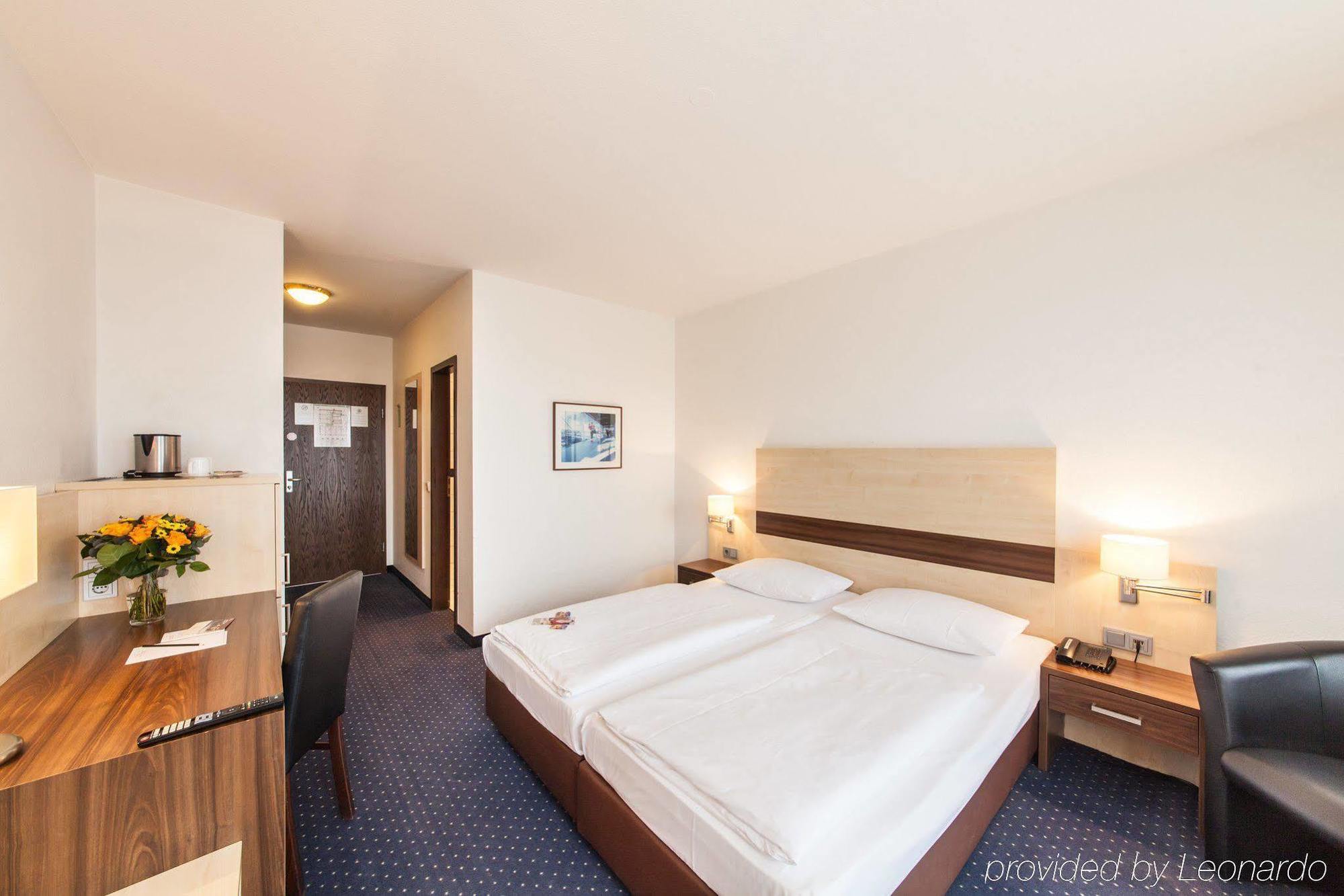 Hotel Mariella Cologne Exterior photo