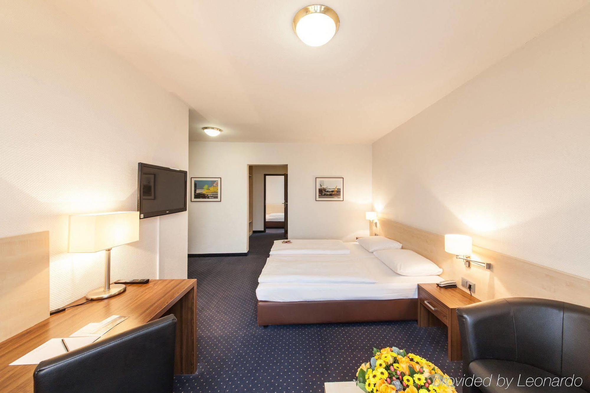 Hotel Mariella Cologne Exterior photo